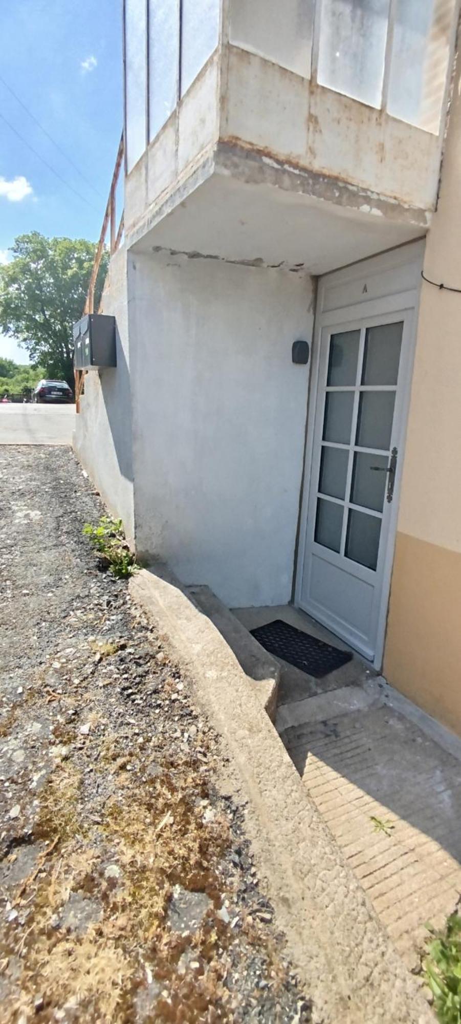 Chez Mathilde, Studio Sur Laval Laval  Ngoại thất bức ảnh